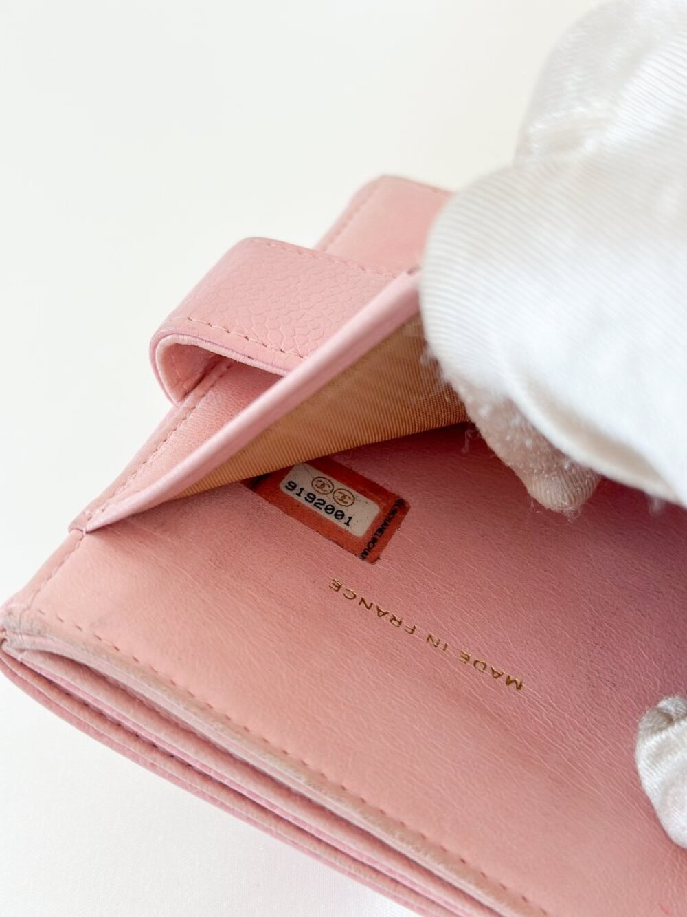 Chanel Caviar Wallet Pink - Picture 14 of 15